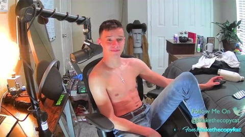 letsplayblake  16-01-2023